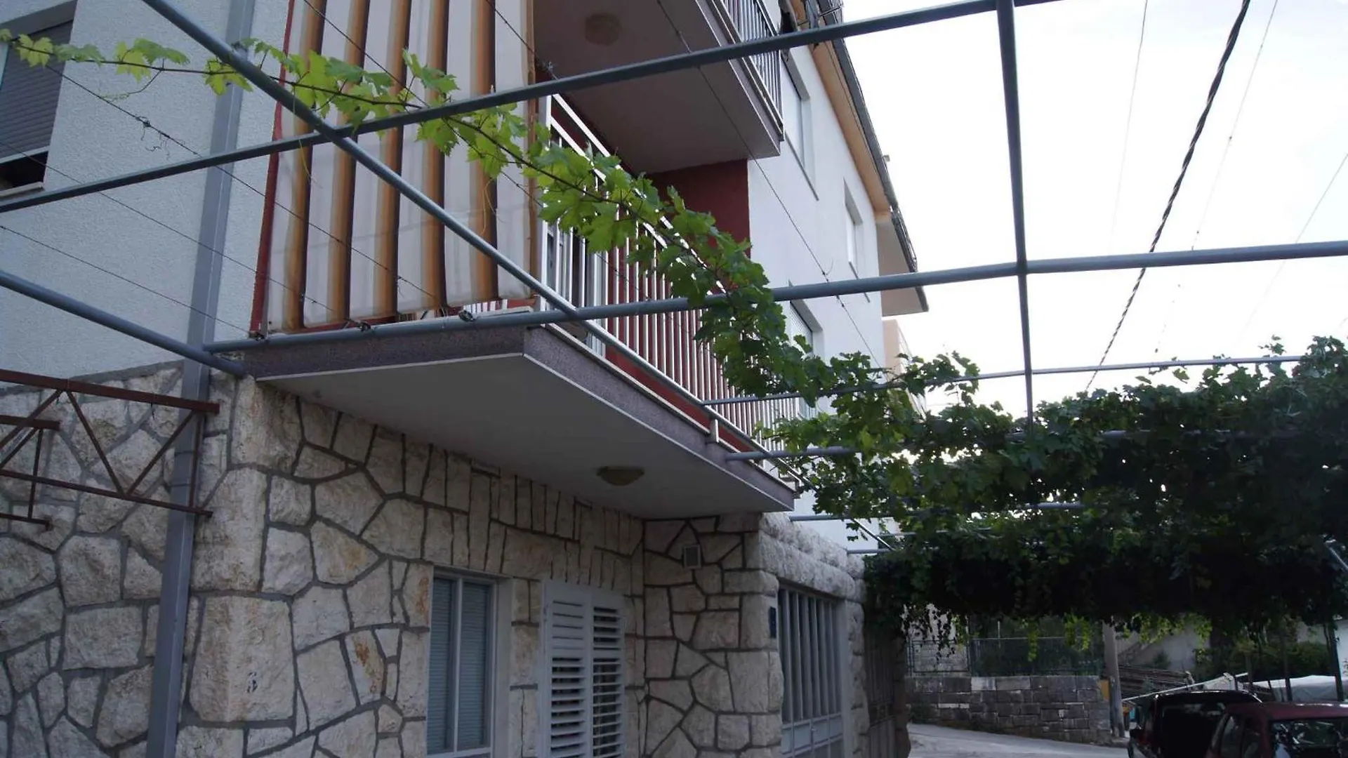 Apartments In Mastrinka 7407 Trogir